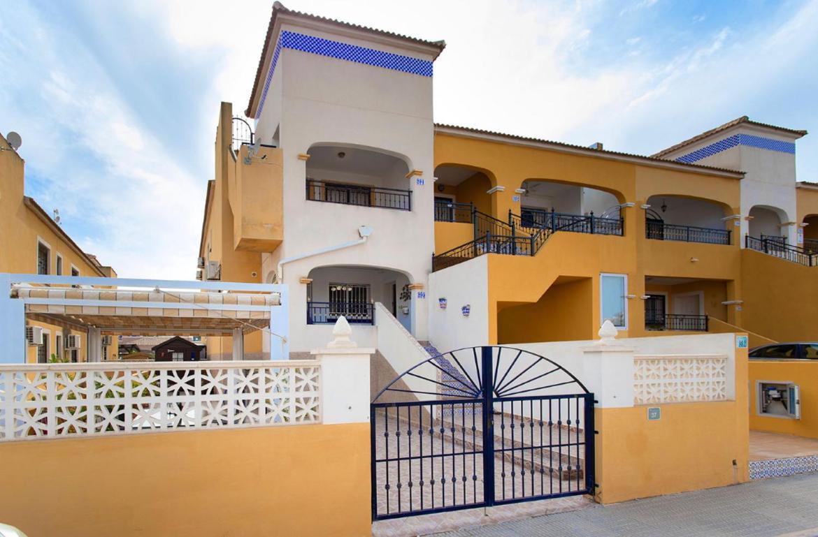 Bungalow La Herrada Лос-Монтесинос Экстерьер фото