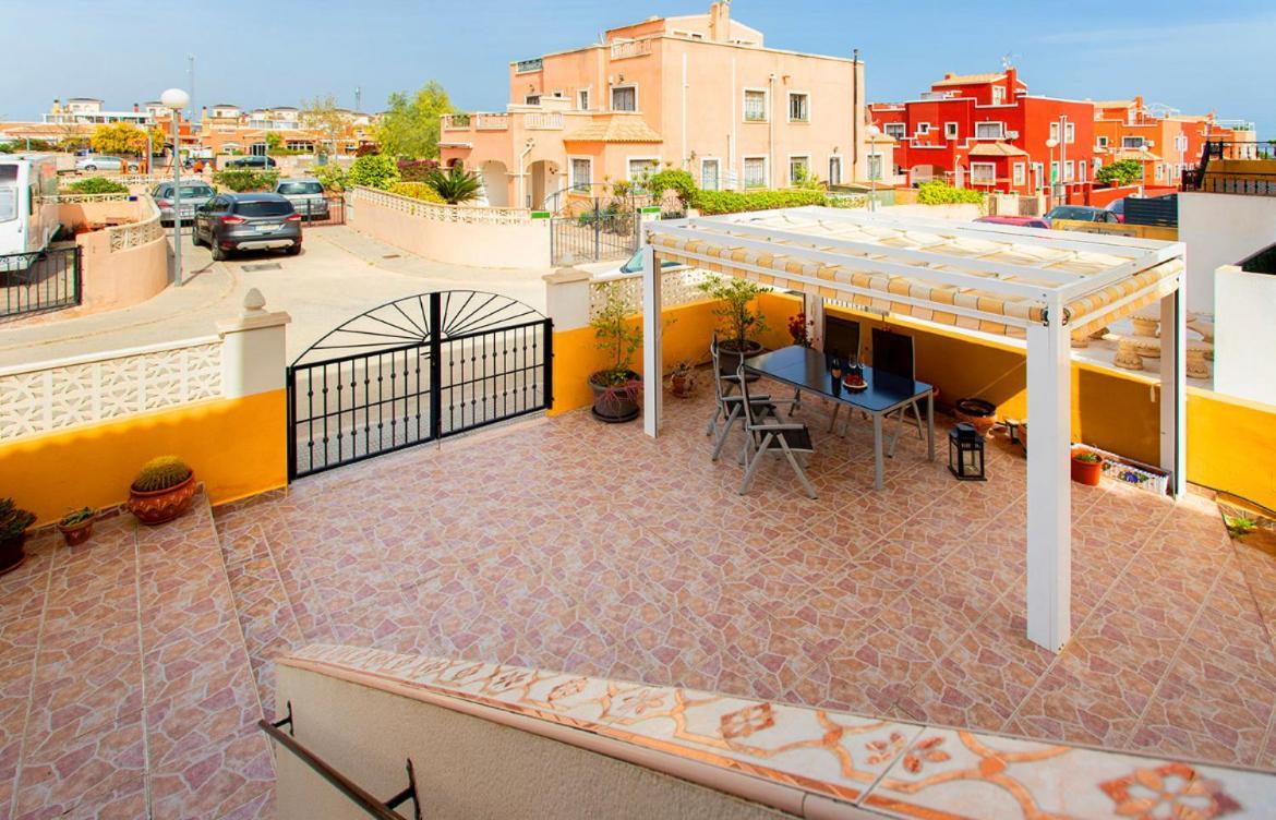 Bungalow La Herrada Лос-Монтесинос Экстерьер фото
